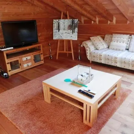 לינה וארוחת בוקר Chalet Mund Mund